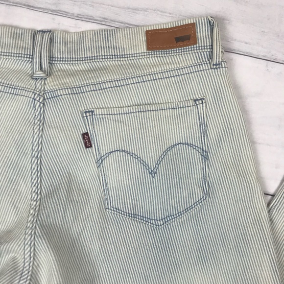 Levi’s Denim Curve Pinstripe Jean Capris 30 - Picture 6 of 8